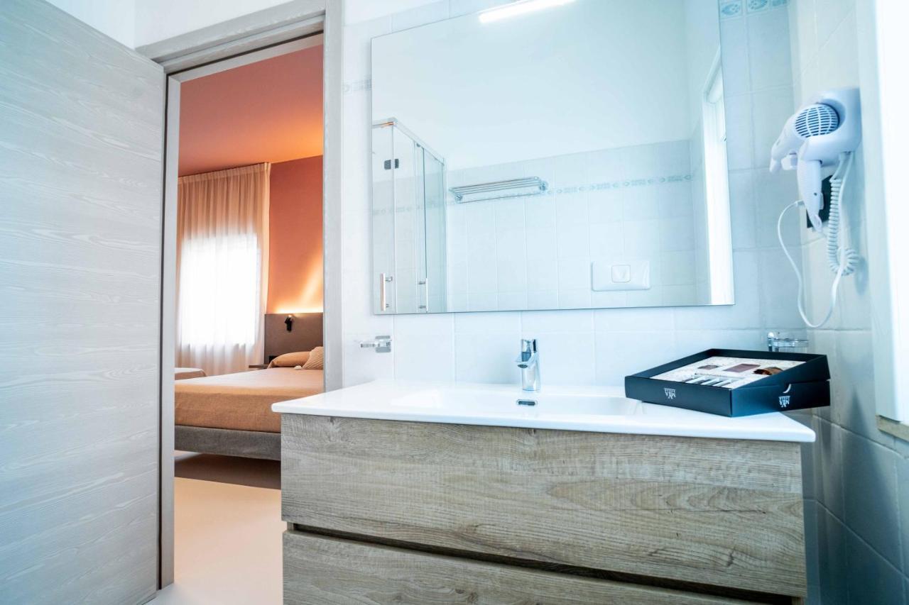 La Maison - Boutique Rooms Sperlonga Luaran gambar